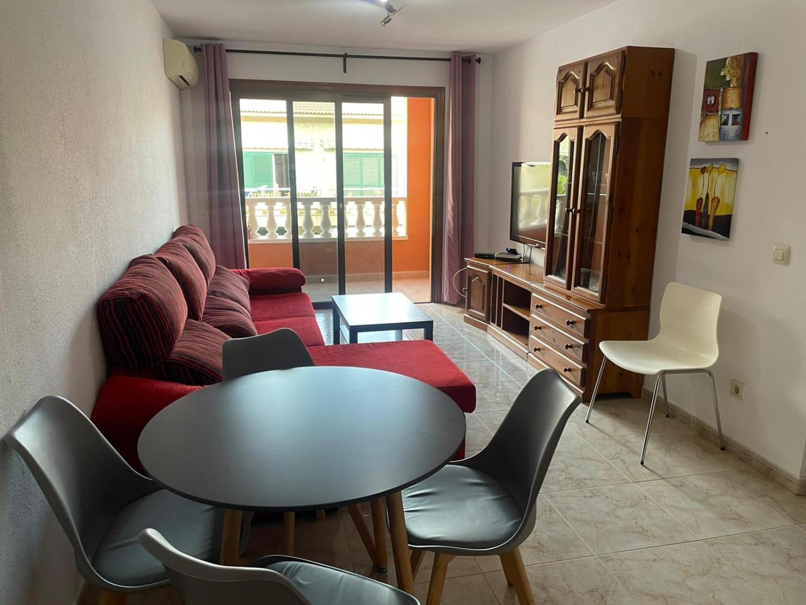 Apartment Ola 117, 2 Bedrooms, Parking *