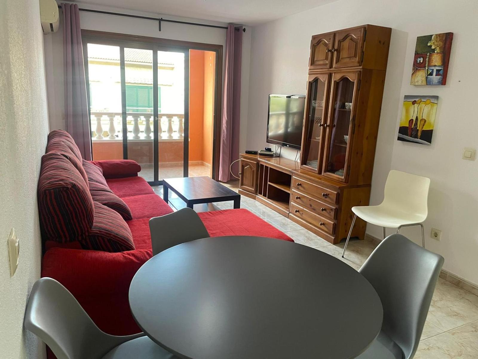 Ola 117, 2 Bedrooms, Parking * El Medano (Tenerife)